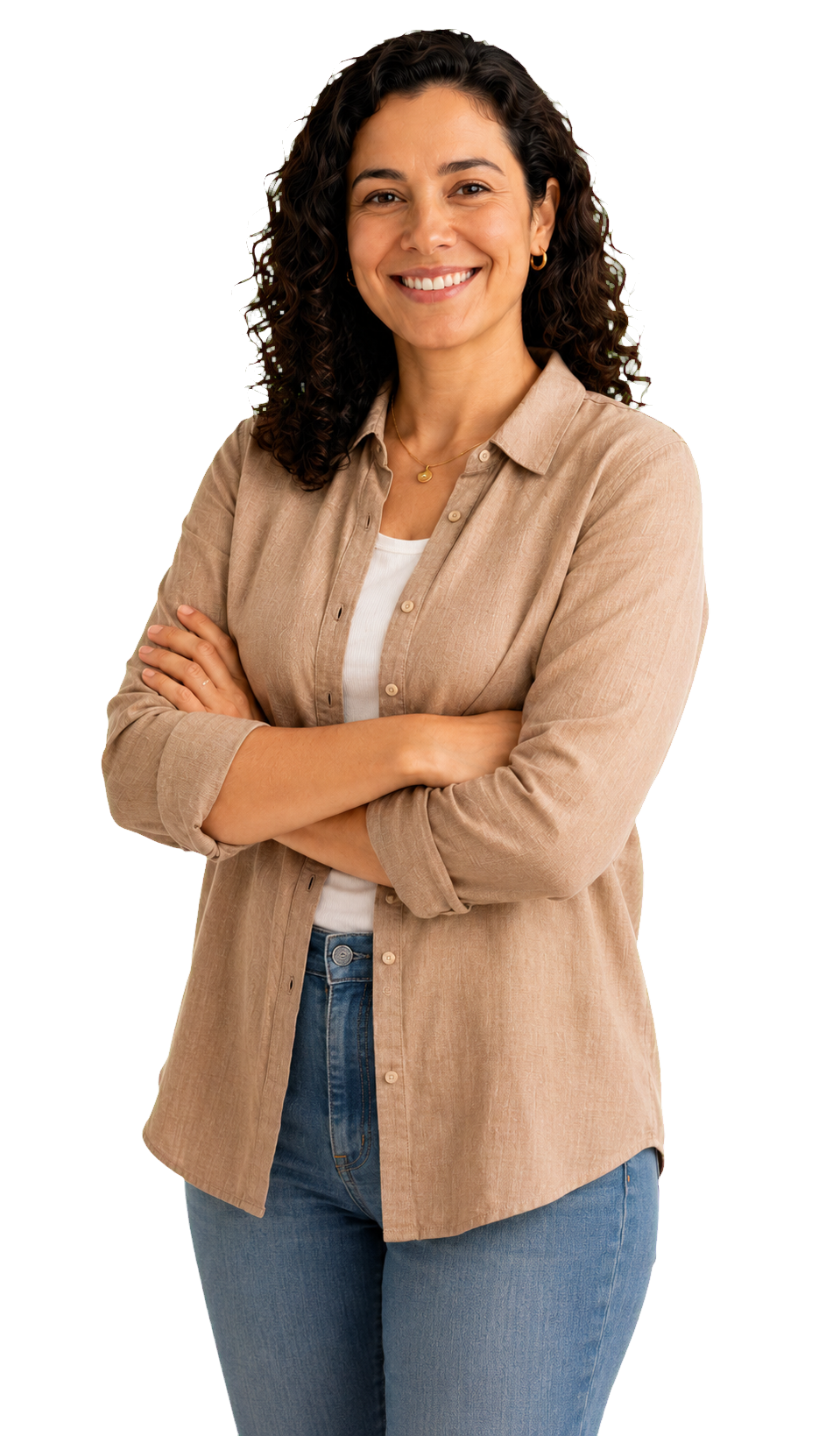 Professora sorrindo de braços cruzados